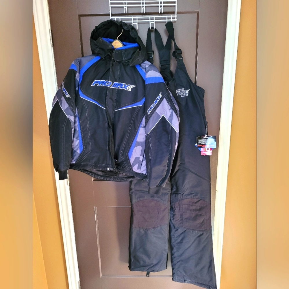 NEW Power Sport snow suit, Youth Size 18 Pants, 16 Youth Jacket.Not Womens